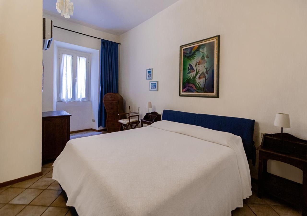 Murphy Holiday Home - Residenza Italia La Maddalena  Exterior photo
